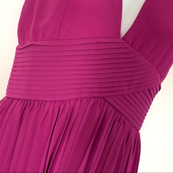 Soieblu Pleated Maxi Dress - Picture 4 of 7
